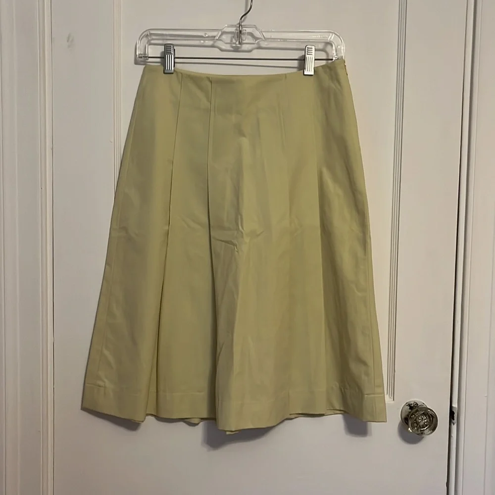 Barneys NewYork Size 36(IT). Light Yellow Skirt - Picture 2 of 5